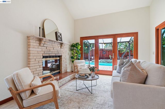 1312 Pegan Cmn, Livermore, CA 94550