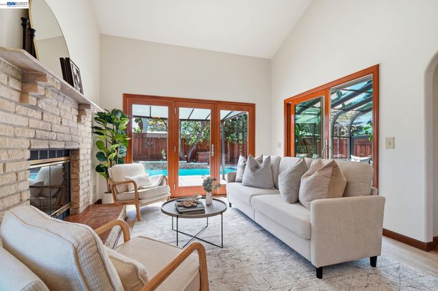 1312 Pegan Cmn, Livermore, CA 94550