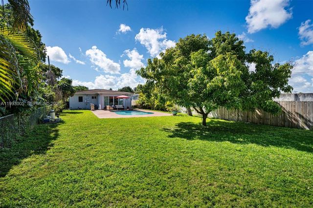 2923 Madison Street, Hollywood, FL 33020
