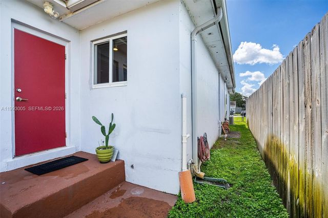 2923 Madison Street, Hollywood, FL 33020