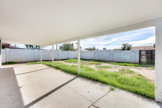 2739 W HAZELWOOD Street, Phoenix, AZ 85017