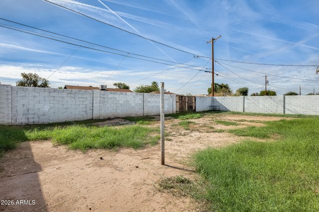 2739 W HAZELWOOD Street, Phoenix, AZ 85017