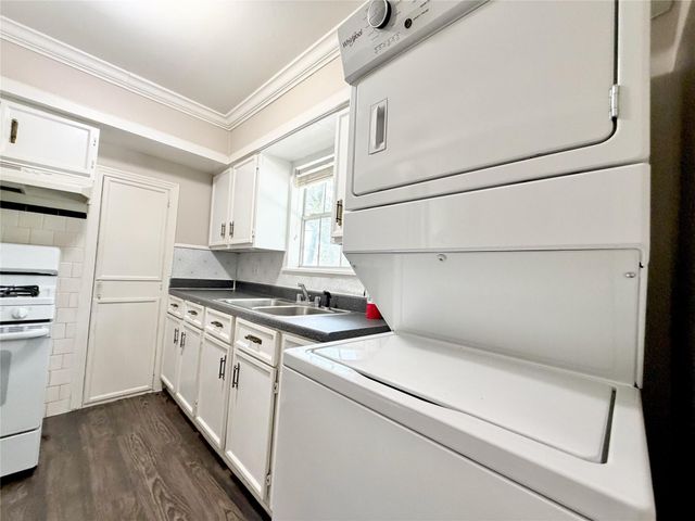 218 W 15th Street L, Houston, TX 77008