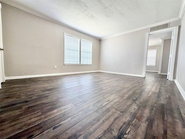 218 W 15th Street L, Houston, TX 77008