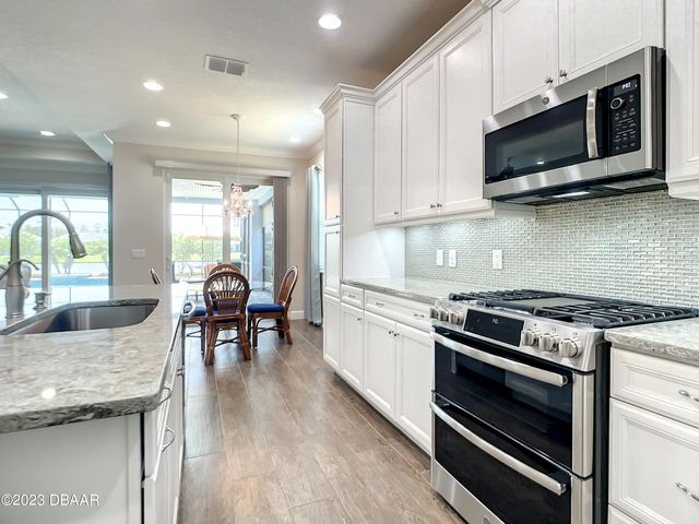 794 Jollymon Way, Daytona Beach, FL 32124