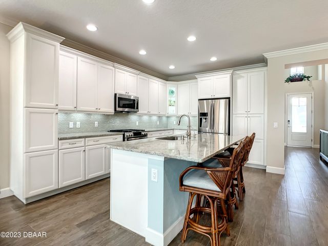 794 Jollymon Way, Daytona Beach, FL 32124