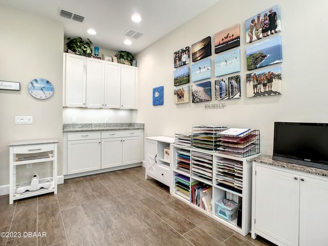 794 Jollymon Way, Daytona Beach, FL 32124