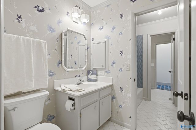 7705 Foxfire Drive SE, Huntsville, AL 35802