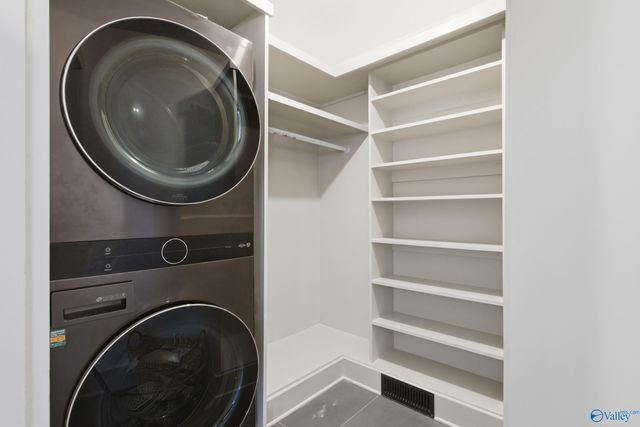 7705 Foxfire Drive SE, Huntsville, AL 35802