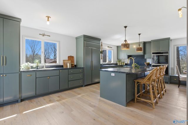 7705 Foxfire Drive SE, Huntsville, AL 35802