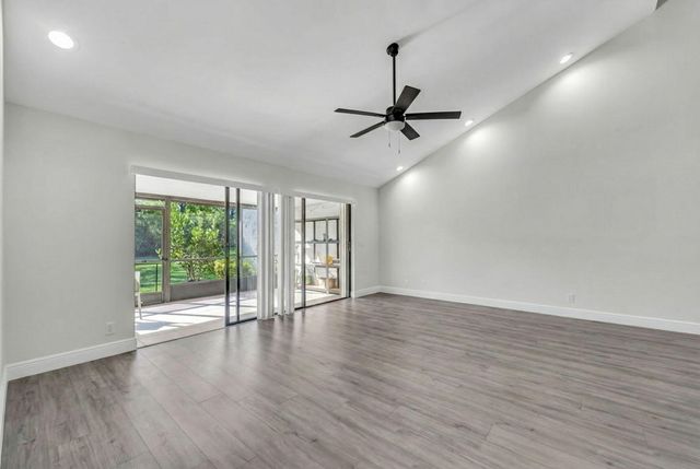 20824 Boca Ridge Drive N, Boca Raton, FL 33428