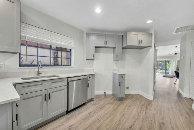 20824 Boca Ridge Drive N, Boca Raton, FL 33428