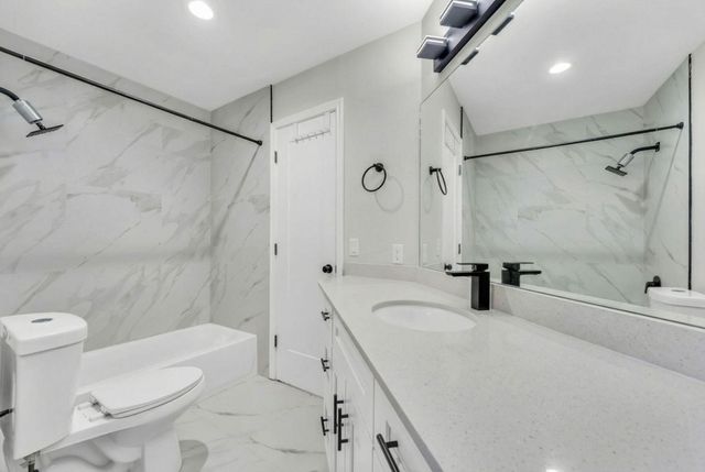 20824 Boca Ridge Drive N, Boca Raton, FL 33428