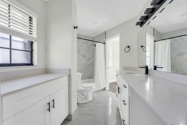 20824 Boca Ridge Drive N, Boca Raton, FL 33428