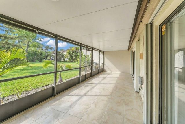 20824 Boca Ridge Drive N, Boca Raton, FL 33428