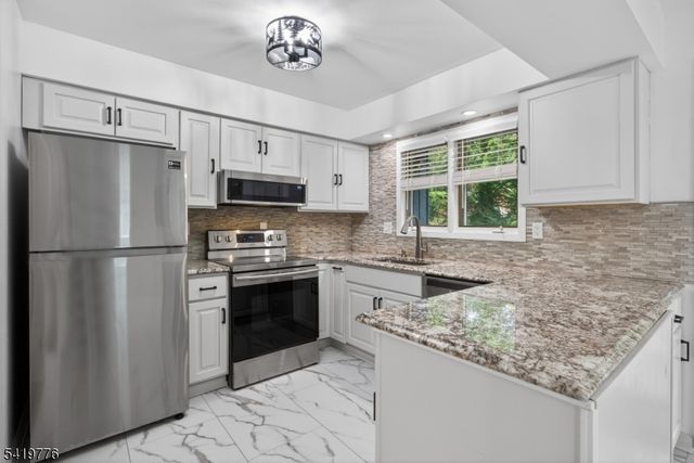 79 Clark Rd, Wantage Twp., NJ 07461