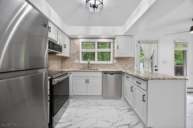 79 Clark Rd, Wantage Twp., NJ 07461