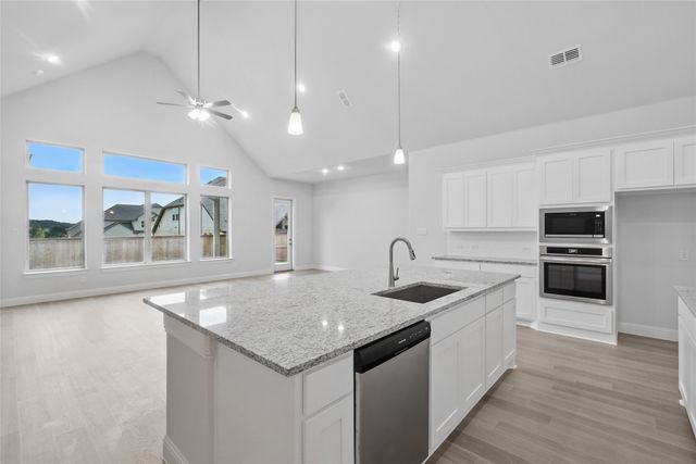 305 Fire Blade Drive, Aledo, TX 76008