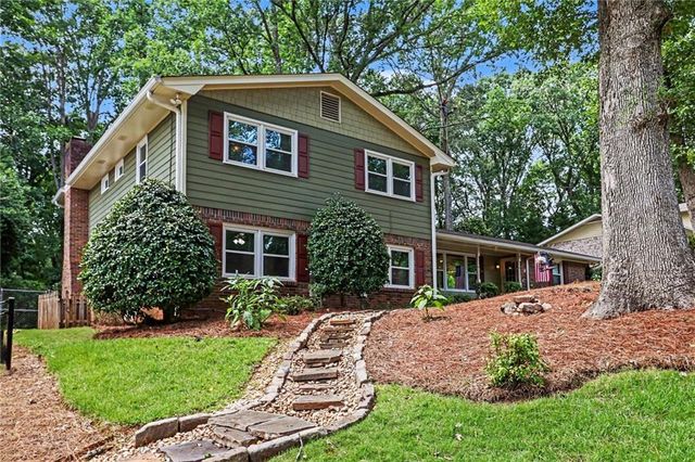 4106 Nancy Creek Way NE, Atlanta, GA 30319