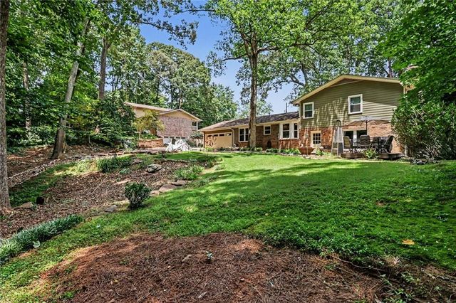 4106 Nancy Creek Way NE, Atlanta, GA 30319