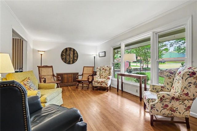 4106 Nancy Creek Way NE, Atlanta, GA 30319