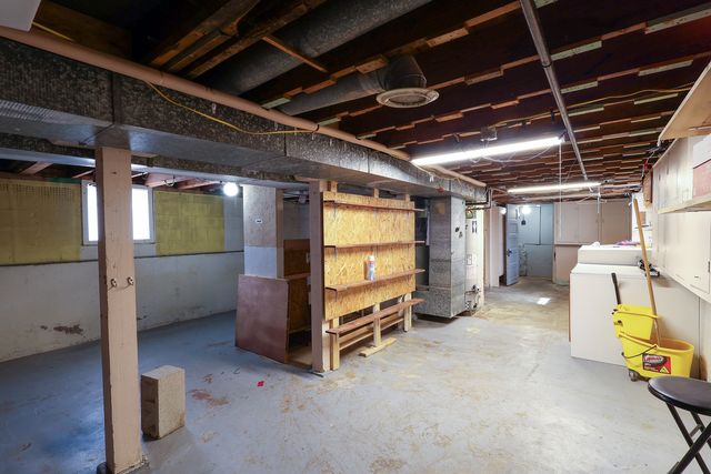 2405 ERIE Street, River Grove, IL 60171