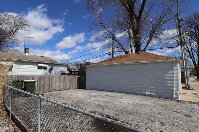 2405 ERIE Street, River Grove, IL 60171