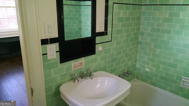 1765 Peachtree St NE, Atlanta, GA 30309