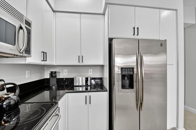 801 S Olive Avenue 408, West Palm Beach, FL 33401