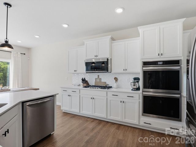 1174 Narrowmouth Court, Lancaster, SC 29720