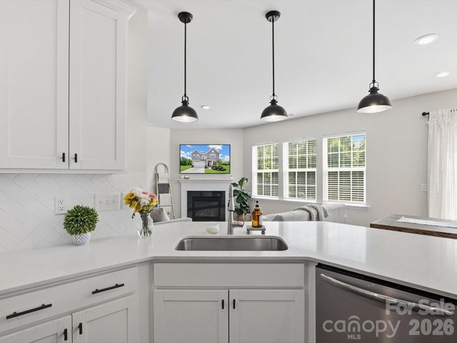 1174 Narrowmouth Court, Lancaster, SC 29720