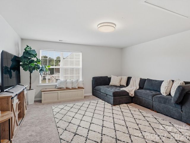 1174 Narrowmouth Court, Lancaster, SC 29720