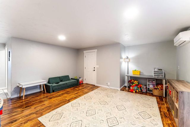 3388 SW 46th Street, Redmond, OR 97756