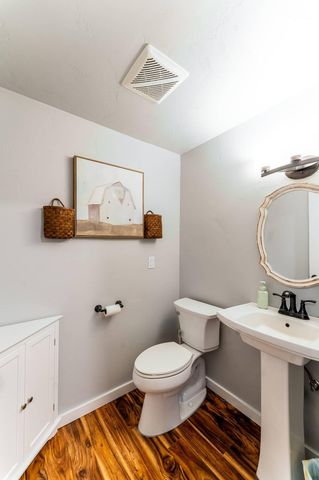 3388 SW 46th Street, Redmond, OR 97756