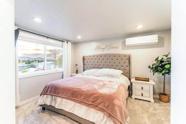 3388 SW 46th Street, Redmond, OR 97756