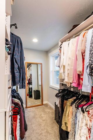 3388 SW 46th Street, Redmond, OR 97756