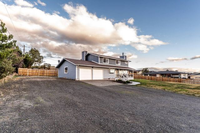 3388 SW 46th Street, Redmond, OR 97756