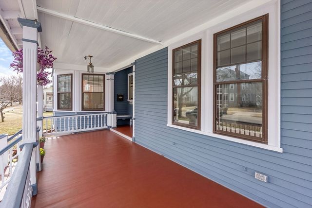 30 Firglade Ave, Springfield, MA 01108