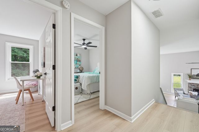 5825 Rolling Oaks Drive, Cumming, GA 30040