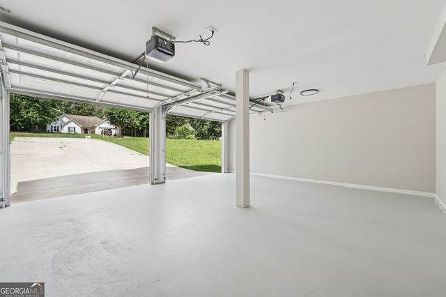 5825 Rolling Oaks Drive, Cumming, GA 30040