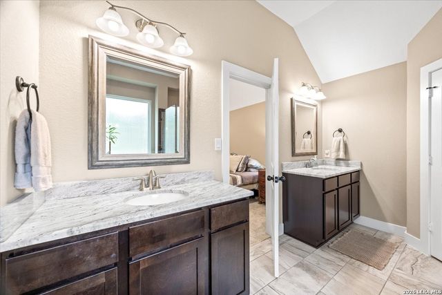 3 Memory Ln, Wimberley, TX 78676