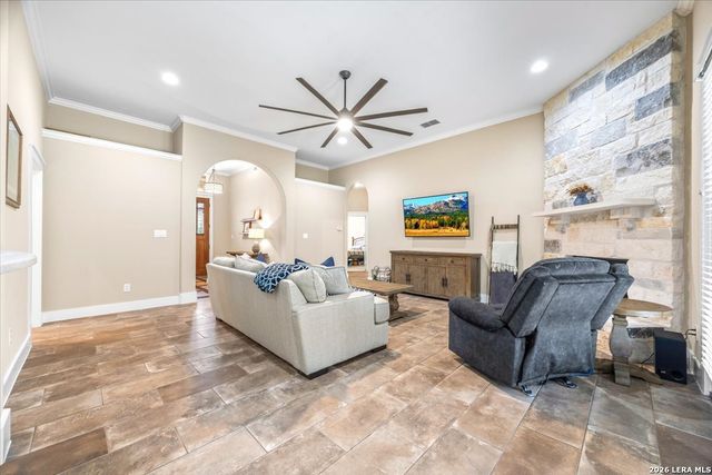 3 Memory Ln, Wimberley, TX 78676