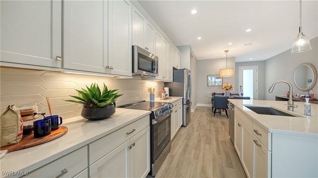 5141 Draco CIR A1-1, Naples, FL 34120