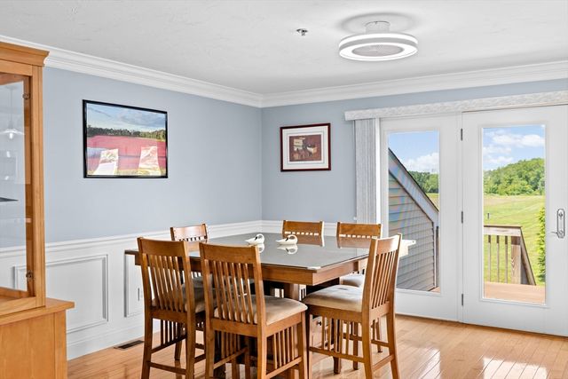 43 N Main St B, Berkley, MA 02779