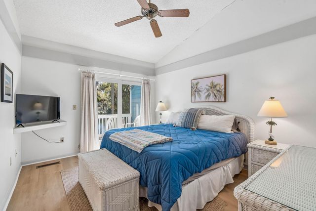 485 Sea Cloud Circle, Edisto Island, SC 29438