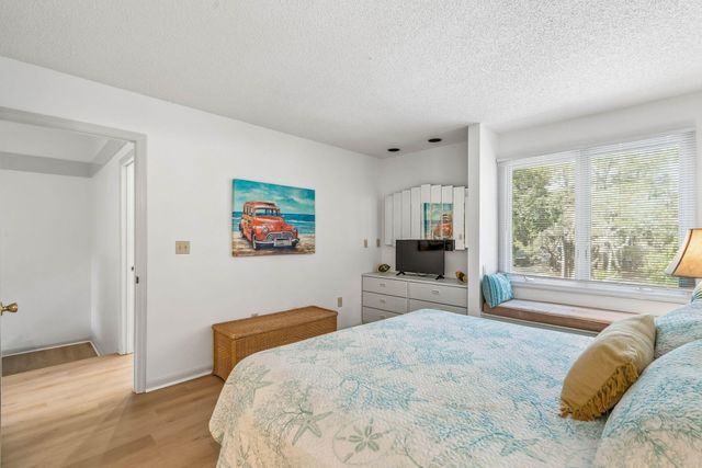 485 Sea Cloud Circle, Edisto Island, SC 29438