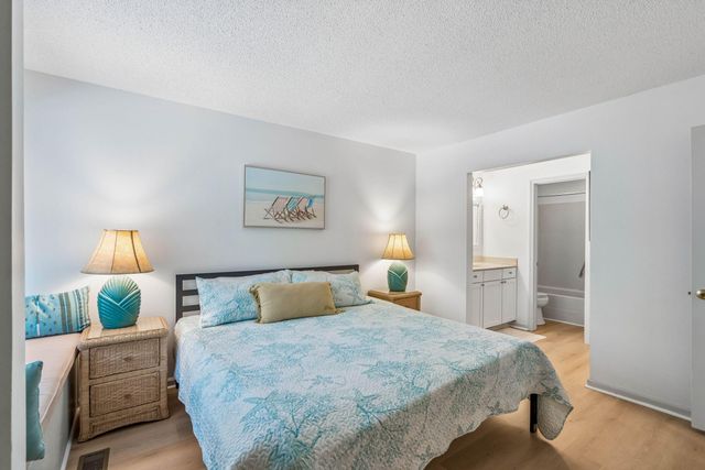 485 Sea Cloud Circle, Edisto Island, SC 29438