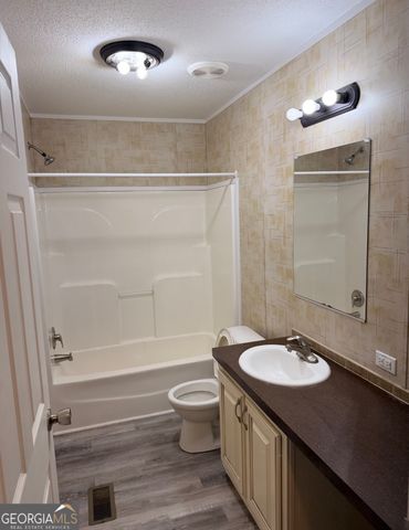 1825 Rocks Springs Road, Dublin, GA 31021