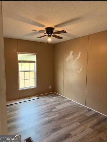 1825 Rocks Springs Road, Dublin, GA 31021