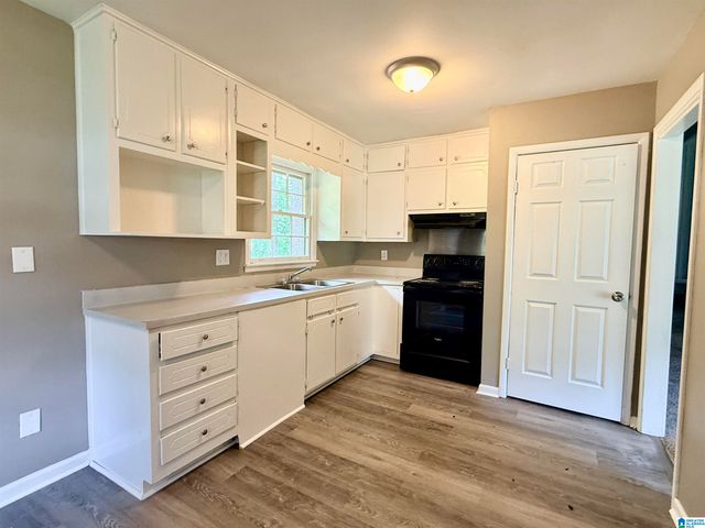 1037 DAWN DRIVE, Birmingham, AL 35235